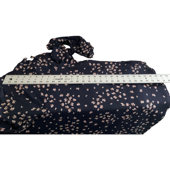 Ann Taylor Women's Large Navy Blue Blouse Floral Cold Shoulder Sleeve Polyester - Picture 6 of 11